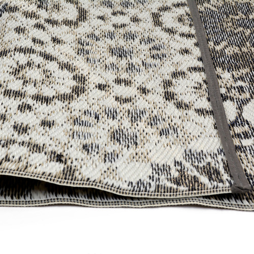 Chatai Broupe Reversible Indoor Outdoor Rug