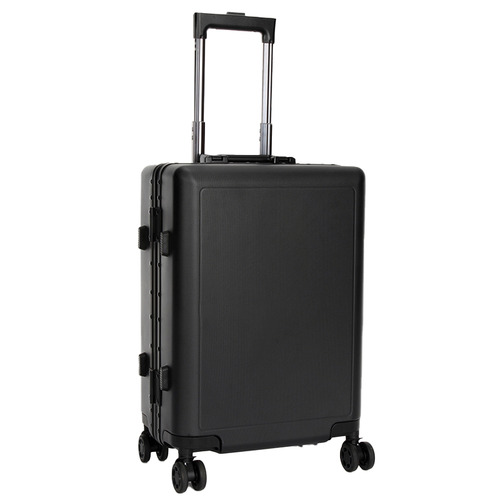 Halley Lightweight Suitcase