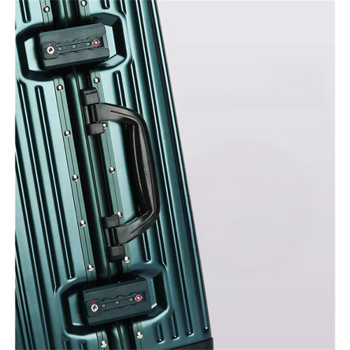 Black 65cm B3251  Aluminium Suitcases