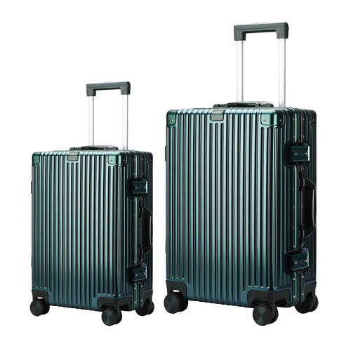 Green 65cm B3253  Aluminium Suitcases