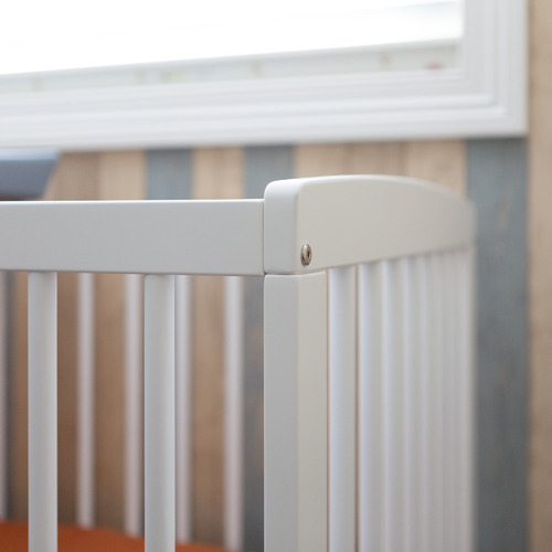 White Dainty Cot