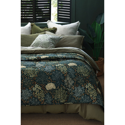 Limetta Coverlet