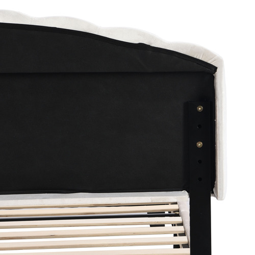 Ostrean Velvet Bed