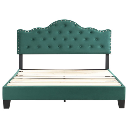 Green Louis Velvet Bed