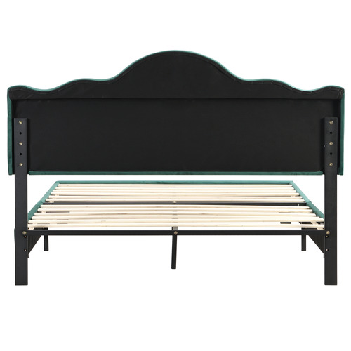 Green Louis Velvet Bed