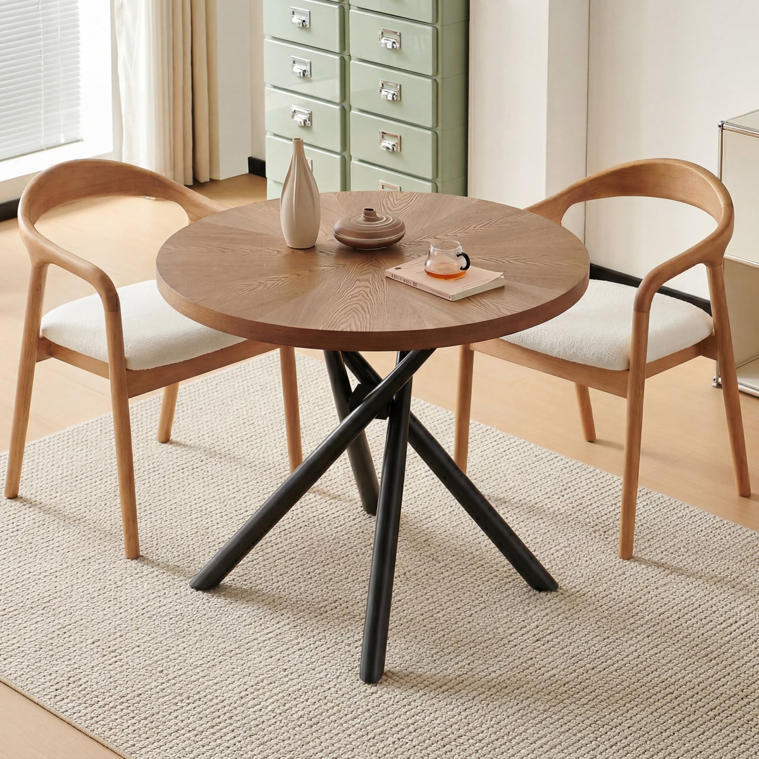Glendale Round Dining Table