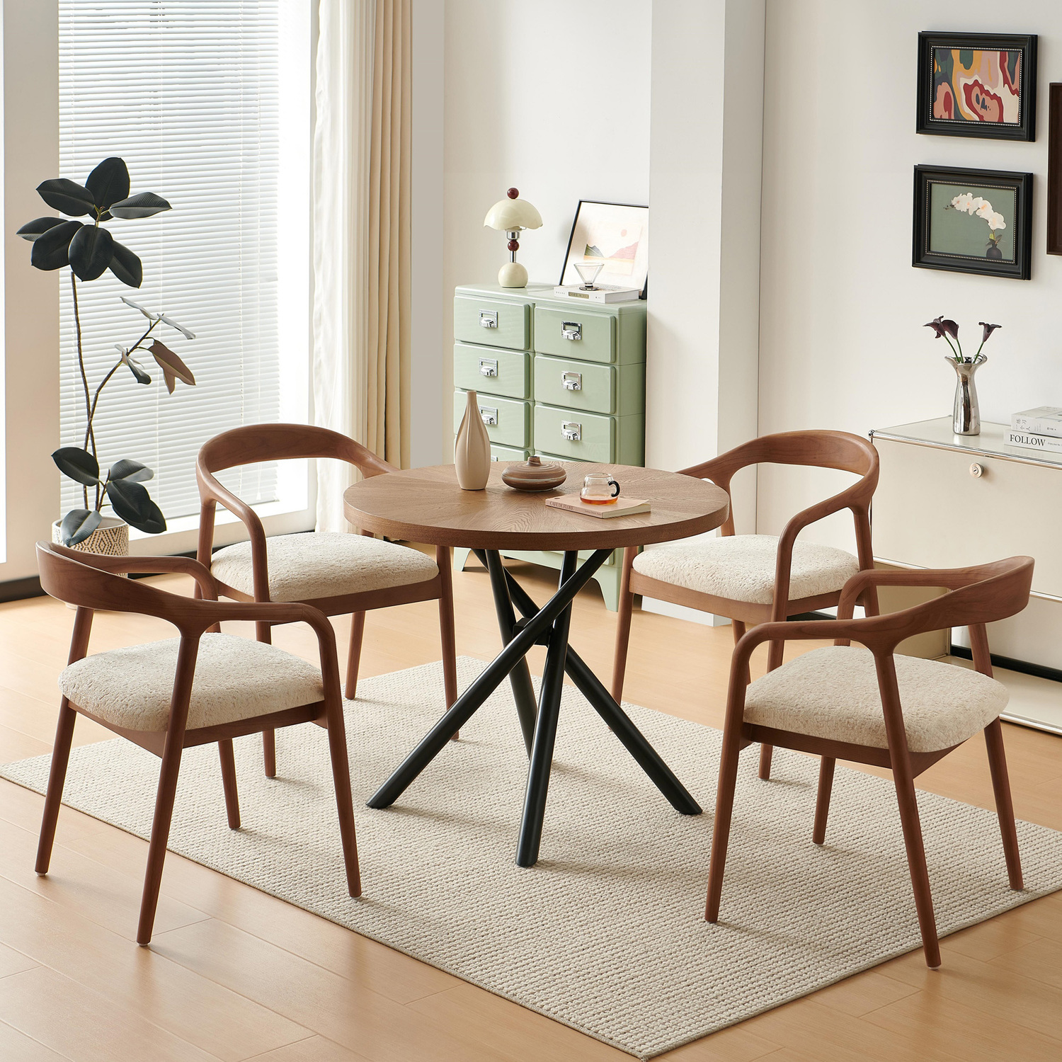 Glendale Round Dining Table