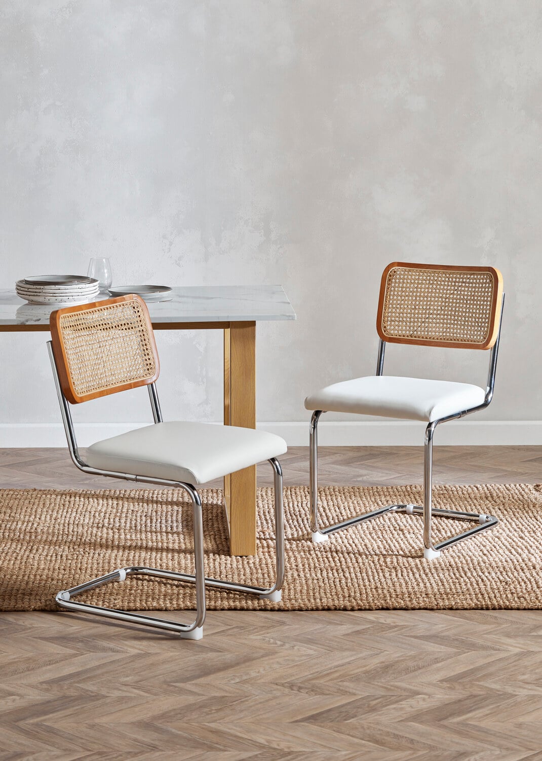 Marcel-Breuer-Cesca-Replica-Cantilever-Dining-Chairs