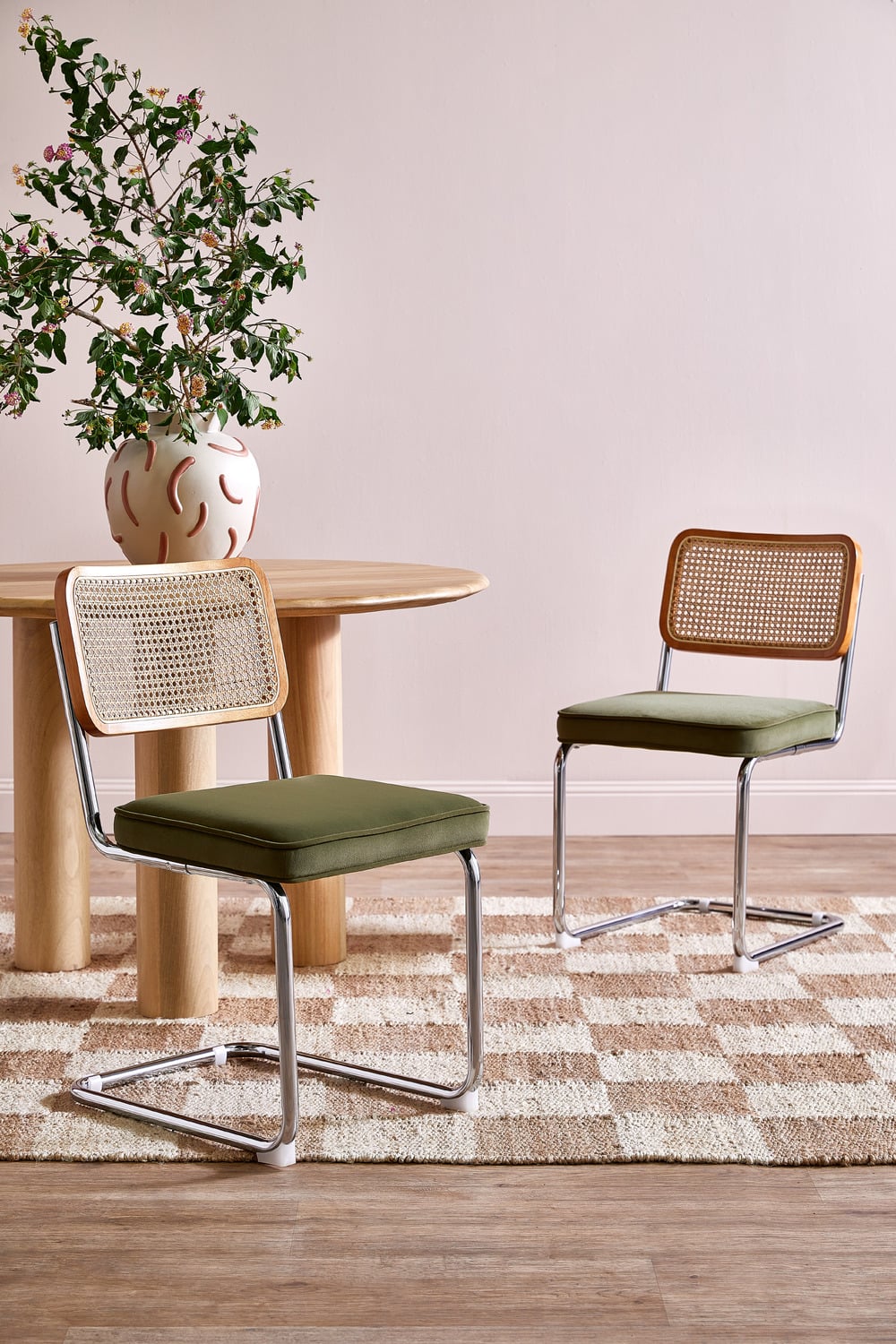 Marcel-Breuer-Cesca-Replica-Velvet-Cantilever-Dining-Chairs