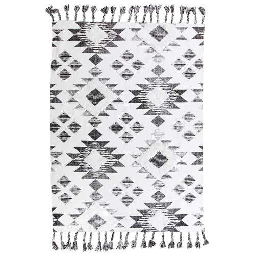 Traditional Tufted Cotton Rug
