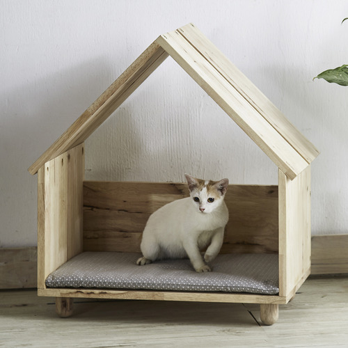 Ellery Pet House