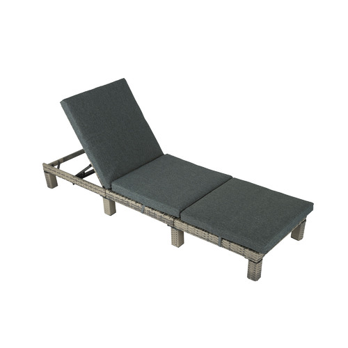 Zaiden-PE-Wicker-Sun-Lounge