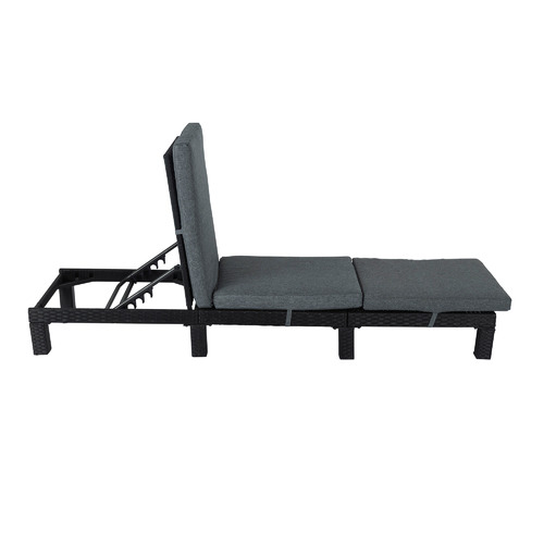 Zaiden-PE-Wicker-Sun-Lounge