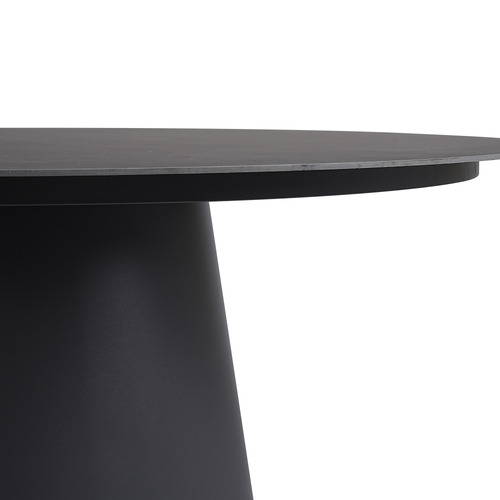 Luna Outdoor Dining Table