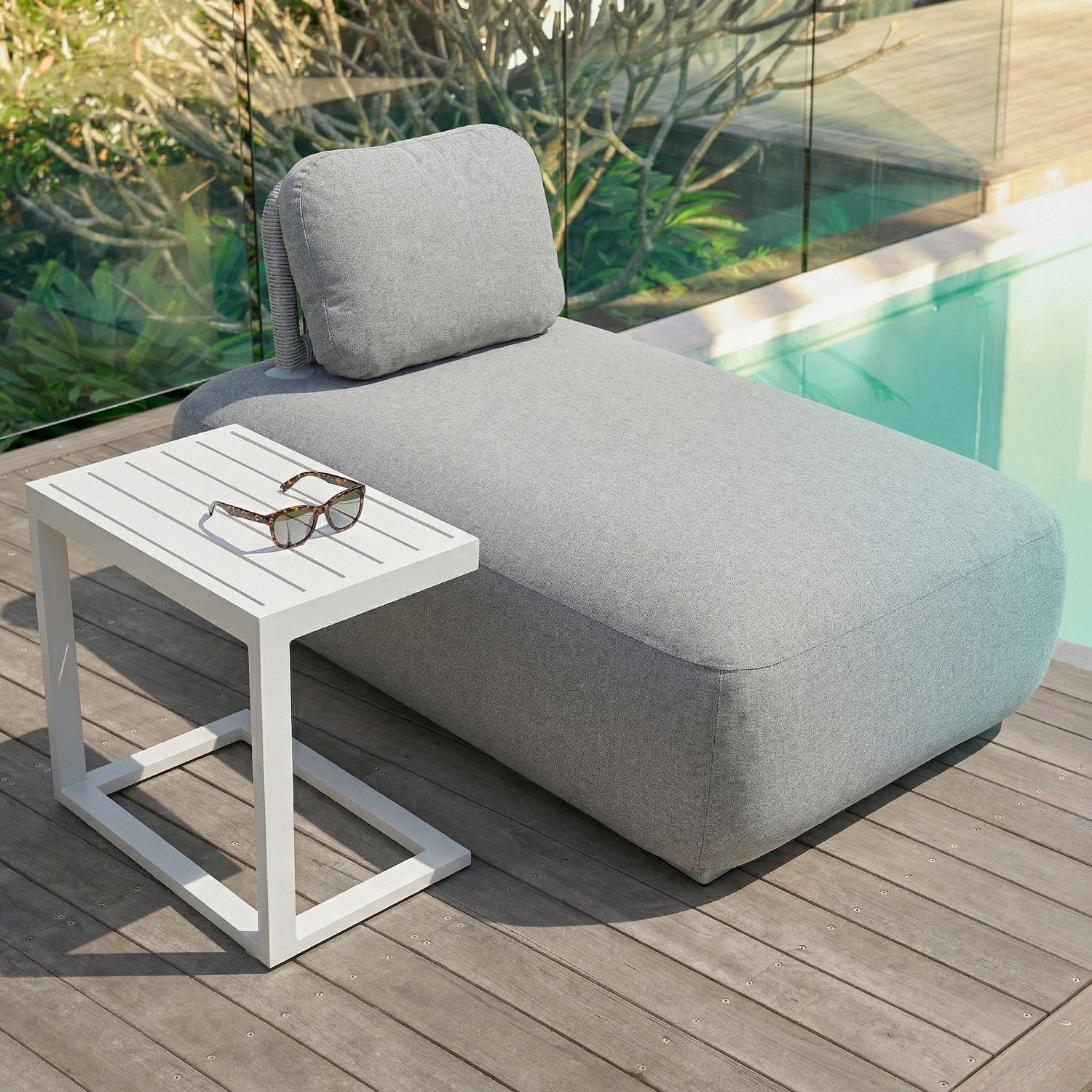 Tori Outdoor Chaise Lounge & Side Table Set