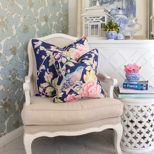 Oriental Romance Linen-Blend Cushion Cover