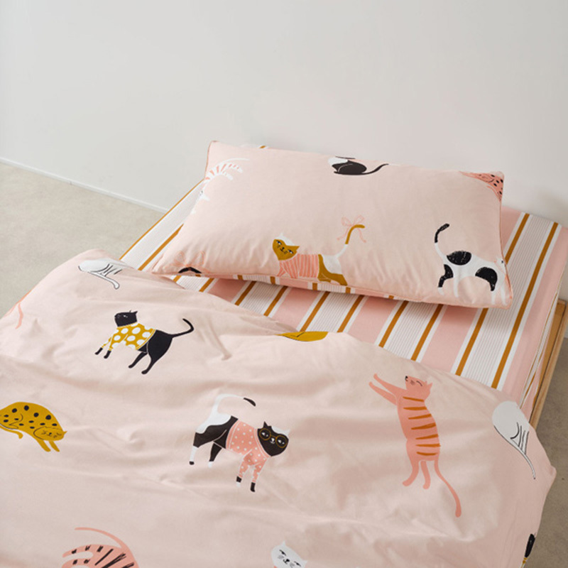Linen House Kids Cats 'n' Bows Quilt Cover Set