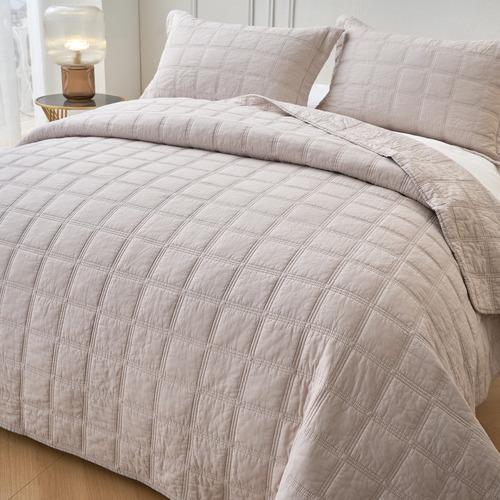 Light Sand Roswell Cotton Coverlet Set