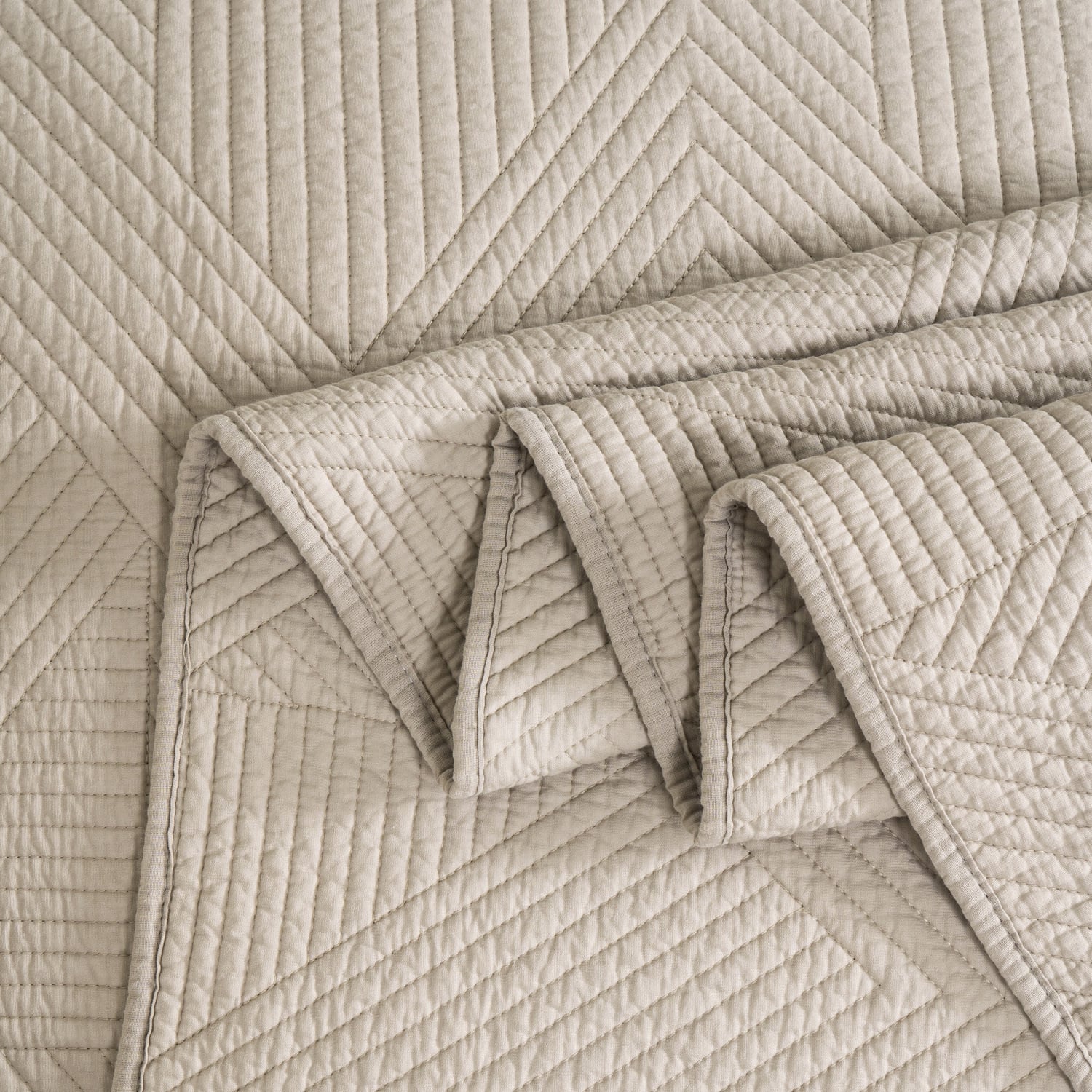 Casey Cotton Coverlet Set