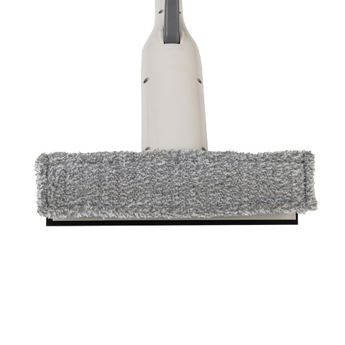 Grey Water Spraying Window Cleaner