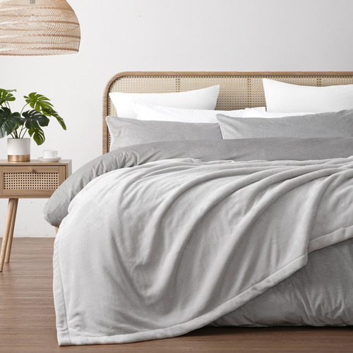 Hudson-Sherpa-Reversible-Blanket