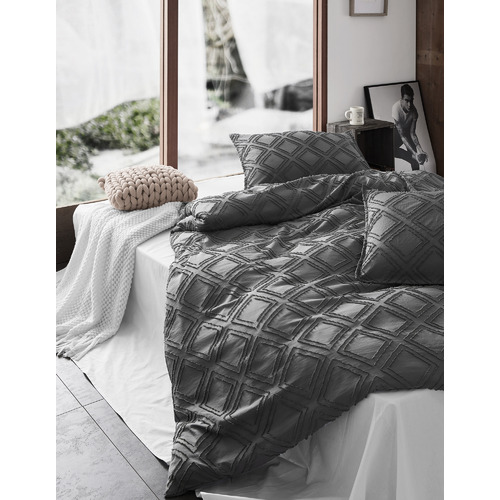 Smoke Ultra Soft Tufted Microfibre Quilt Cover Set