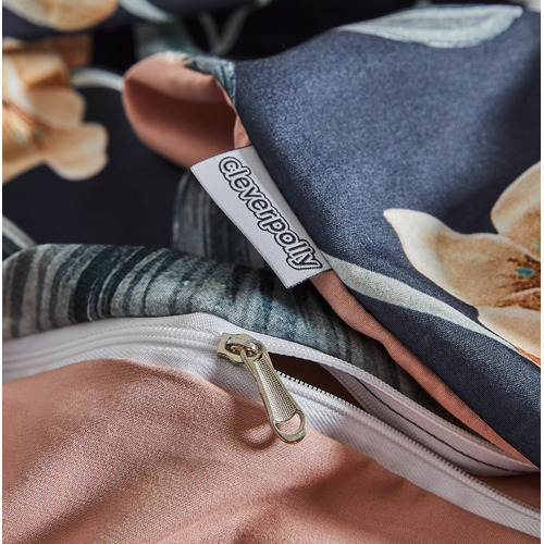 Botanical Susan Microfibre Quilt Cover Set