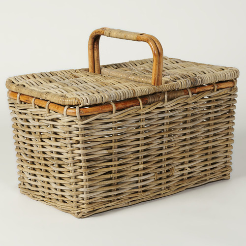 Sommersby Kubu Rattan Picnic Basket