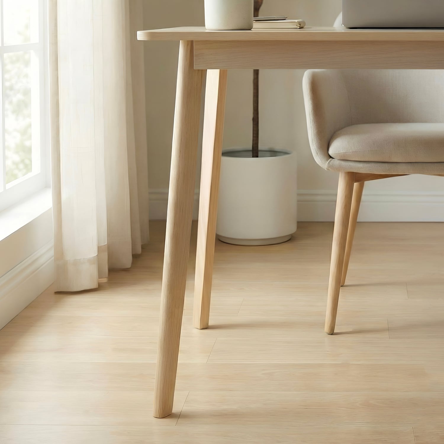 Antilles Dining Table
