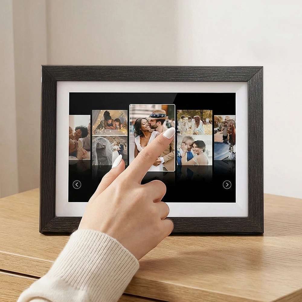 Brandy Plastic Digital Photo Frame