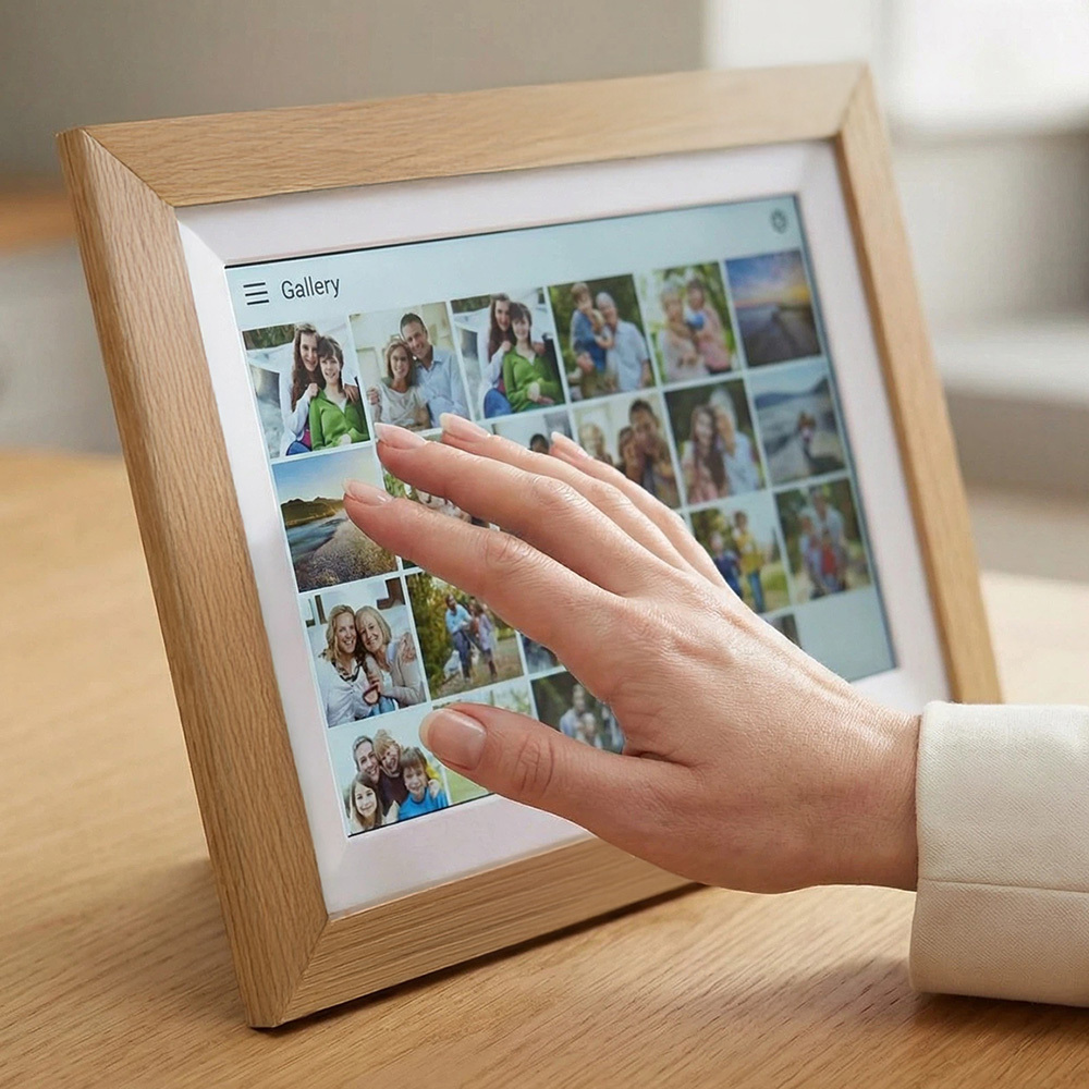 Brandy Plastic Digital Photo Frame