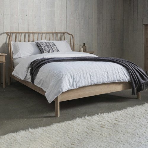 Beautiful Home & Living Malmo Bed Temple & ster