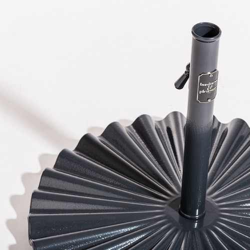 25kg-Clamshell-Umbrella-Base