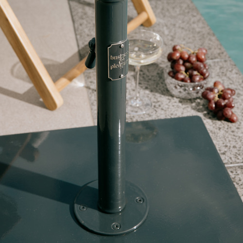 Vintage Black Carbon Steel Market Umbrella Base