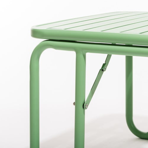 Sunliner Outdoor Side Table
