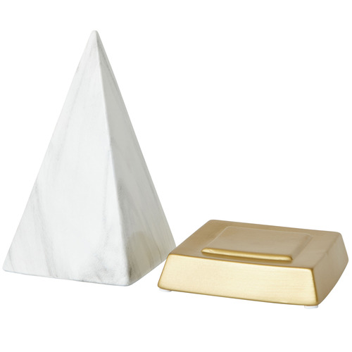 Tall-Pyramid-Resin-Ornament
