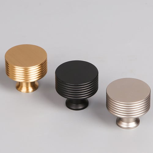 Memoria Brass Knob Temple & ster