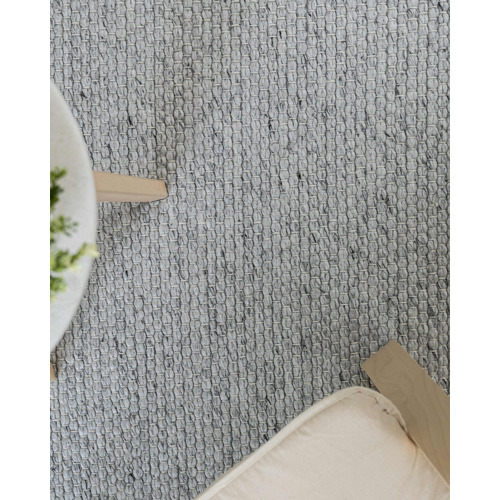 Marble Regal Hand-Woven Rug