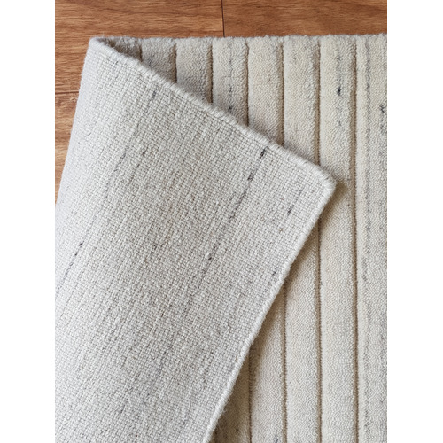 French Garlic Arnil Hand-Loomed Wool Rug