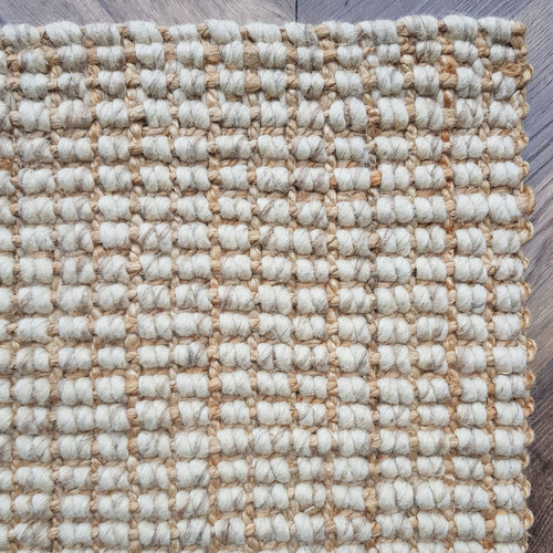 Nautral Dasoda Hand-Loomed Wool & Jute Runner