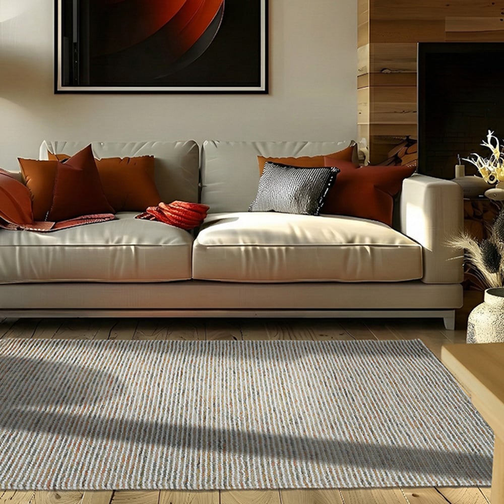 Cher Hand-Woven New Zealand Wool Rug