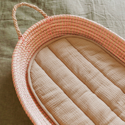 OlliElla Olli Ella Reva Seagrass Change Basket Temple & ster