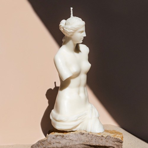 Venus Bust Sculpture Soy-Blend Candle