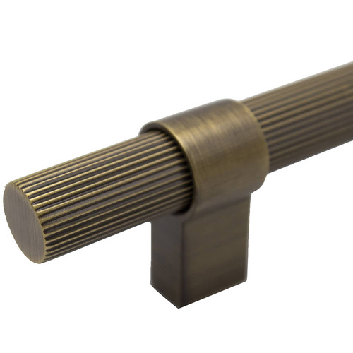 Cassandra Fluted Pull Handle