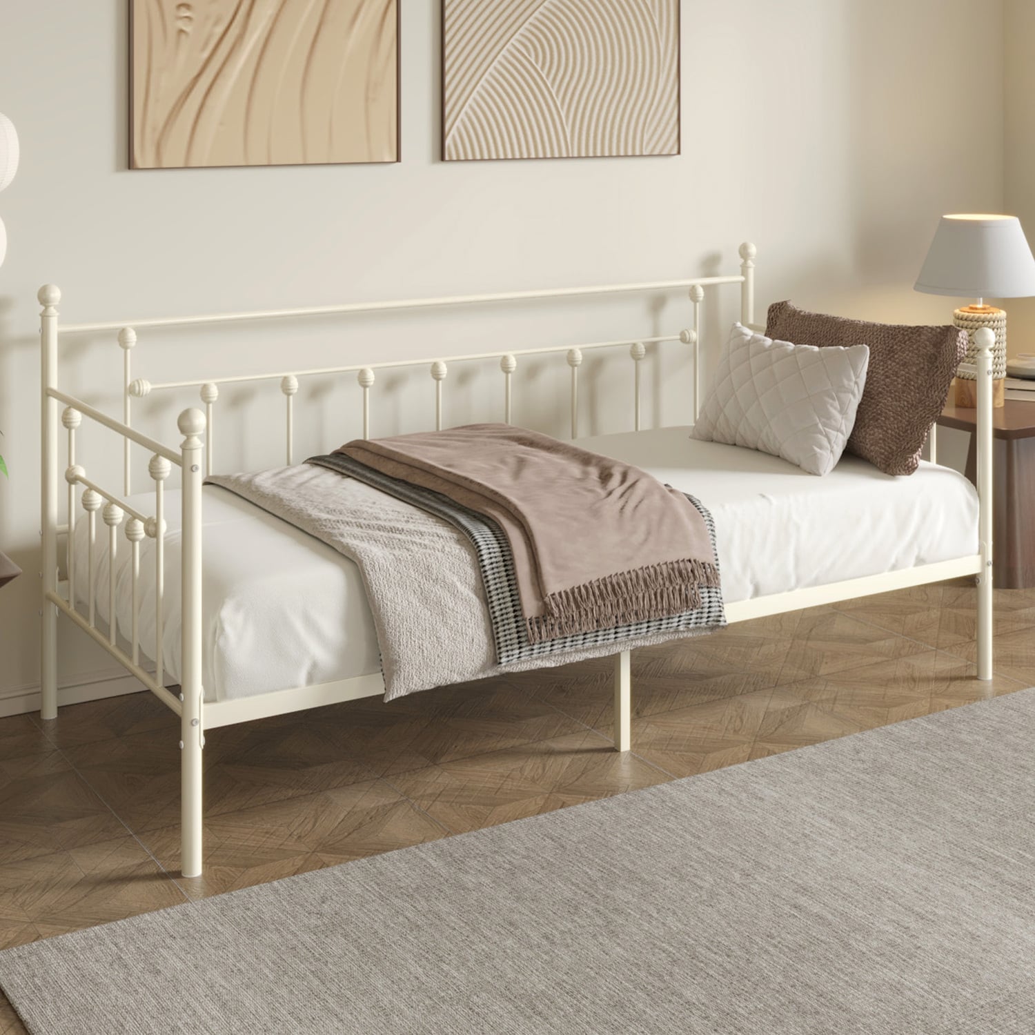 Isla Steel Daybed