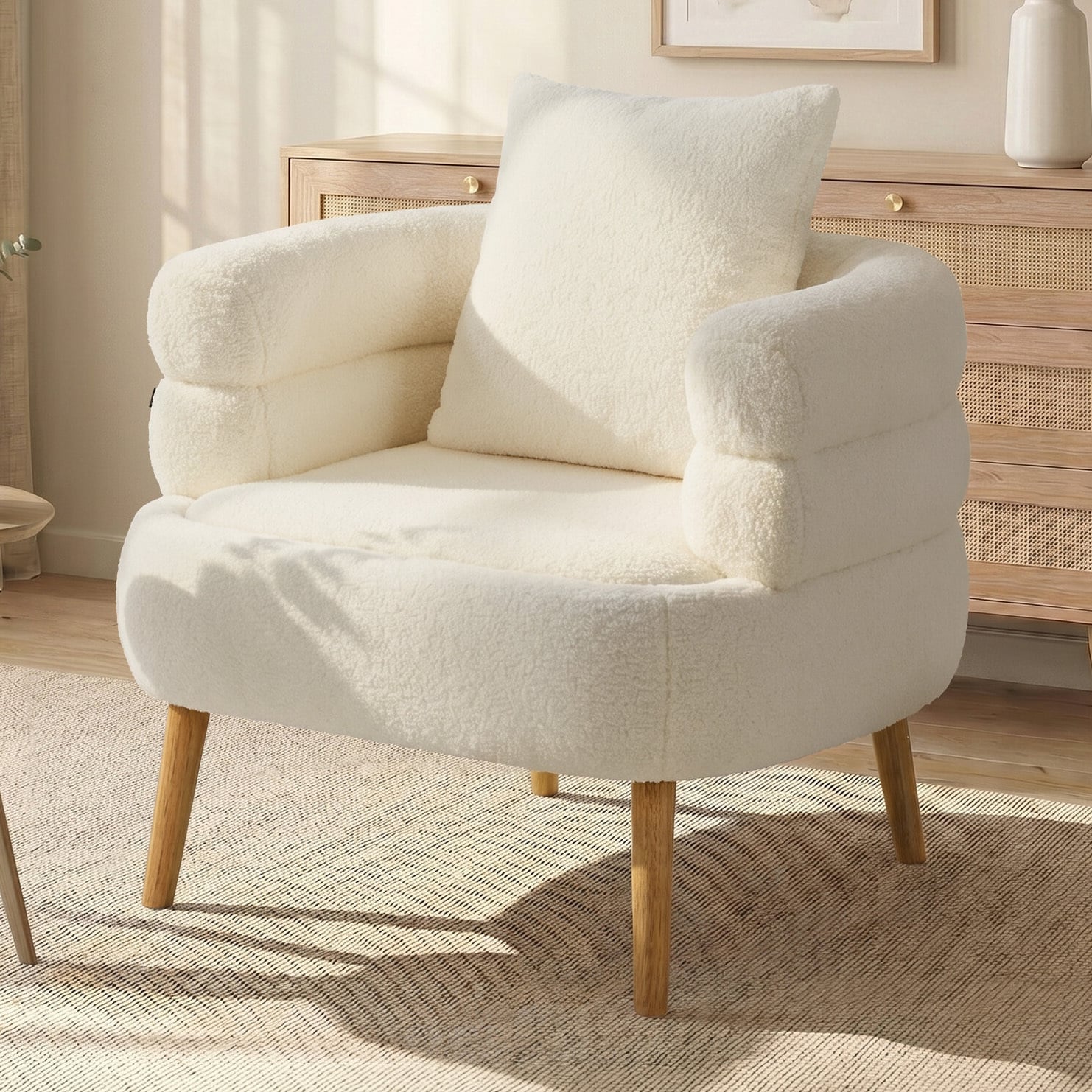 Ione Tub Chair