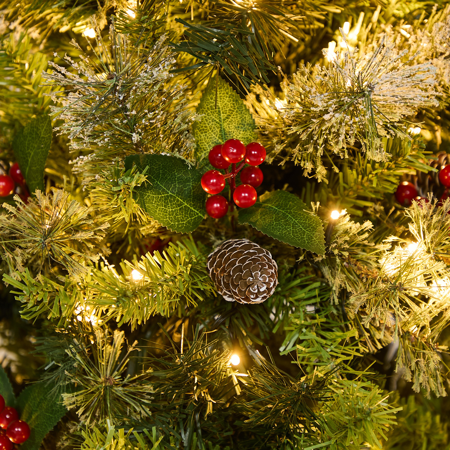 Aspen LED Christmas Tree