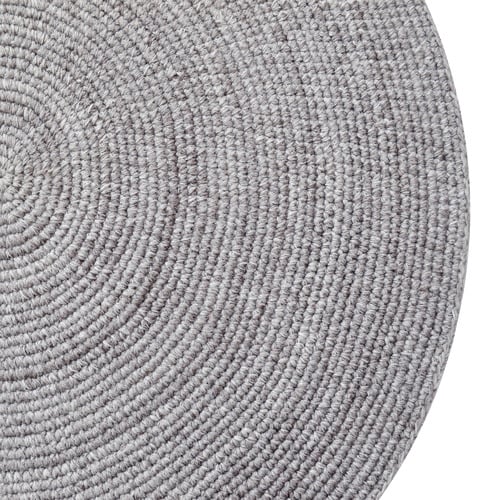 Silver Orbit Hand-Woven Indoor/Outdoor Round Rug