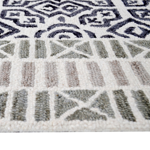 HandTufted Wool Rug Temple & ster