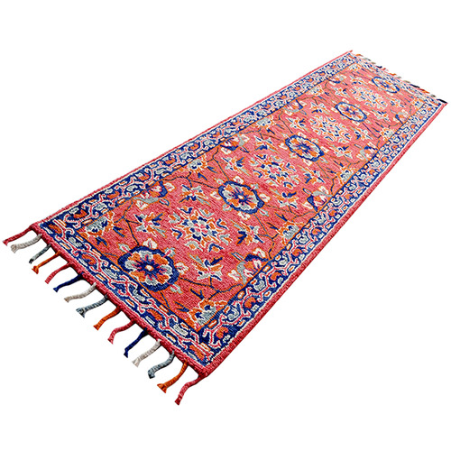 Light Pink Lyon Hand-Tufted Wool Rug